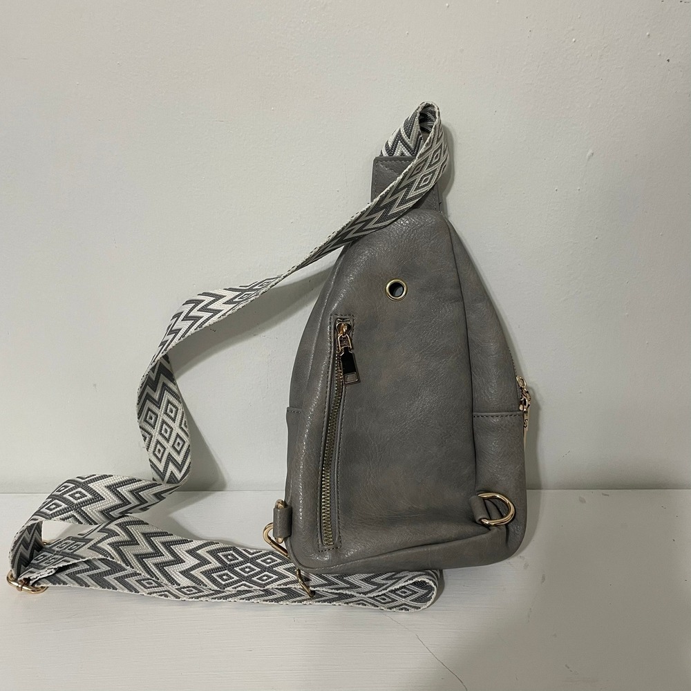 Gray Faux Leather Sling Bag Geometric Strap Crossbody‎ Purse Pouch - Picture 4 of 5